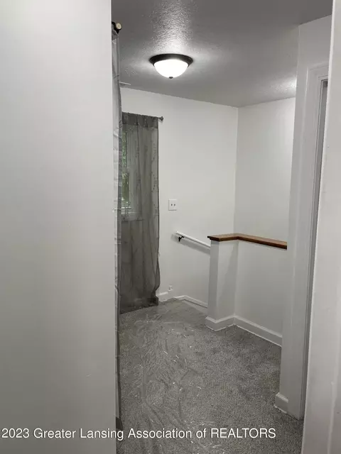 628 Brook St, Lansing, MI 48906 photo 36