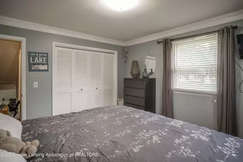 1433 Maycroft Rd, Lansing, MI 48917 photo 29