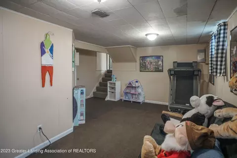 1433 Maycroft Rd, Lansing, MI 48917 photo 42