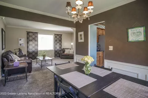 1433 Maycroft Rd, Lansing, MI 48917 photo 11