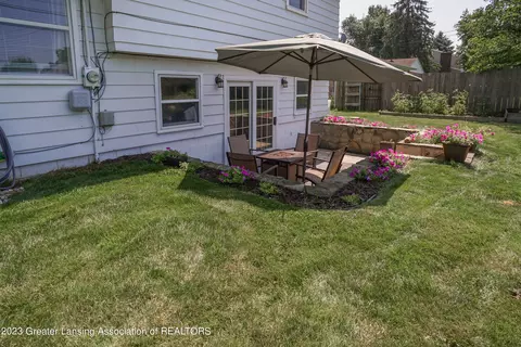 1433 Maycroft Rd, Lansing, MI 48917 photo 49