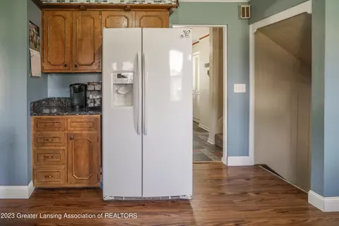 1433 Maycroft Rd, Lansing, MI 48917 photo 15