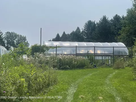 12100 Center Rd, Bath, MI 48808 photo 8