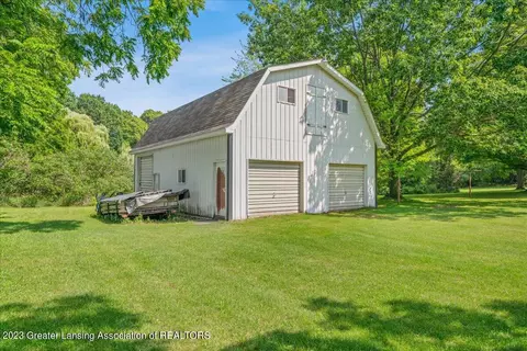 10635 S Lowell Rd, Dewitt, MI 48820 photo 3