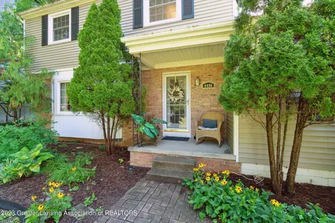 4496 Oakwood Dr, Okemos, MI 48864
