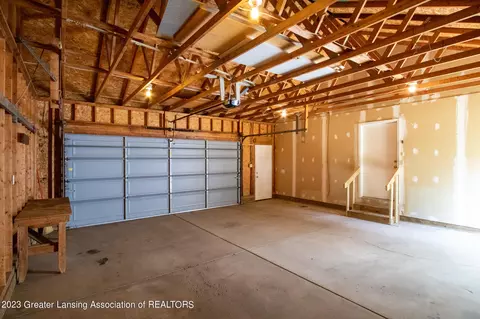 8756 Coleman Rd, Haslett, MI 48840 photo 33