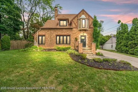 852 Cowley Ave, East Lansing, MI 48823