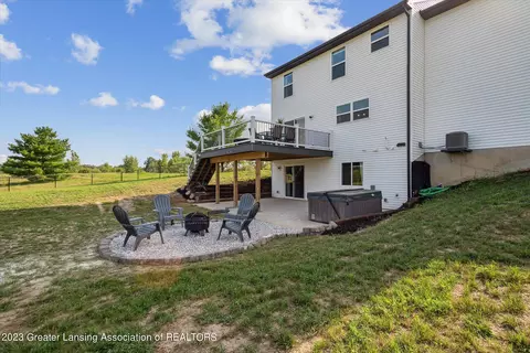 625 Launch Point Dr, Perry, MI 48872 photo 40