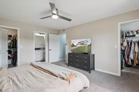 625 Launch Point Dr, Perry, MI 48872 photo 25