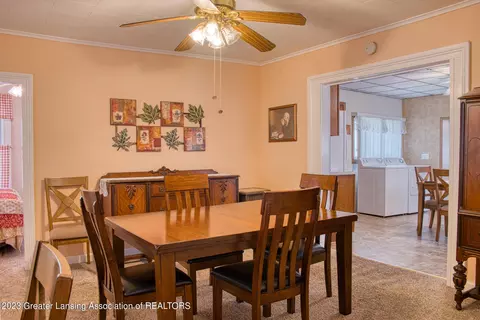 214 E Main St, Vernon, MI 48476 photo 2