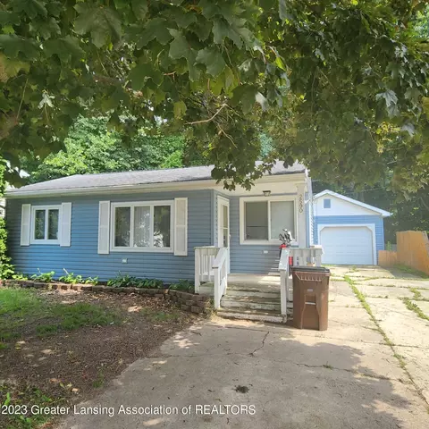 2590 Kate St, Holt, MI 48842