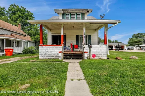 1408 W Stewart St, Owosso, MI 48867