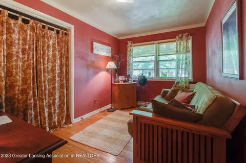 1942 Maple St, Holt, MI 48842 photo 17