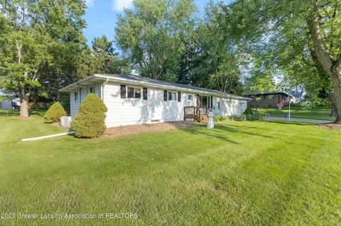12875 Rambler Rd, Dewitt, MI 48820 photo 4