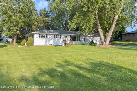 12875 Rambler Rd, Dewitt, MI 48820