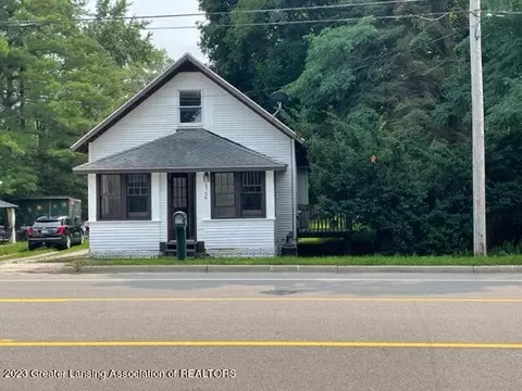 1729 Lake Lansing Rd, Haslett, MI 48840