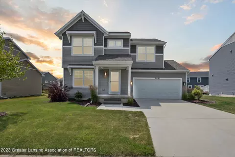 3981 Stirrup St, East Lansing, MI 48823