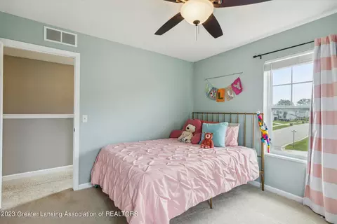 1111 Oakwood Dr, Dewitt, MI 48820 photo 19
