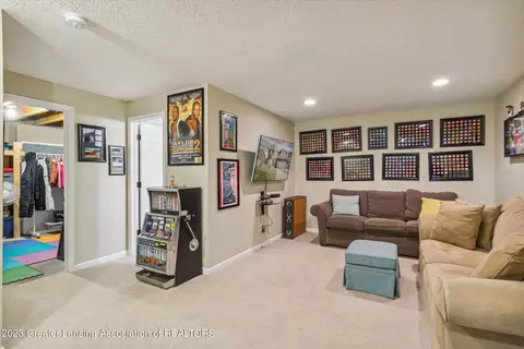1111 Oakwood Dr, Dewitt, MI 48820 photo 41