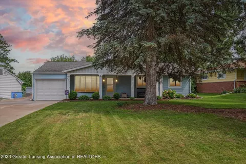 4125 Arlene Dr, Lansing, MI 48917