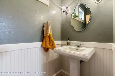 13535 S Wright Rd, Eagle, MI 48822 photo 11
