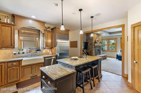 13535 S Wright Rd, Eagle, MI 48822 photo 6