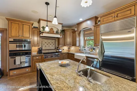 13535 S Wright Rd, Eagle, MI 48822 photo 5