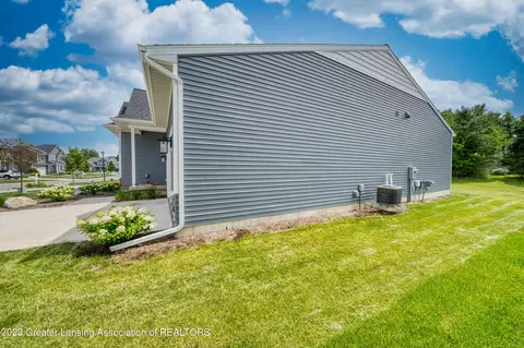 4145 Presidents Way, Dewitt, MI 48820 photo 7
