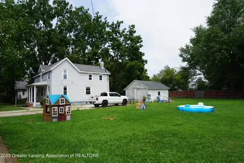515 S Cedar St, Owosso, MI 48867 photo 23
