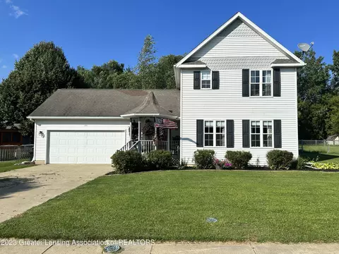 121 Elizabeth Way, Potterville, MI 48876