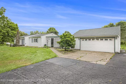 663 N Eifert Rd, Mason, MI 48854