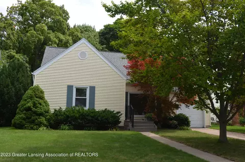 708 N Foster Ave, Lansing, MI 48912