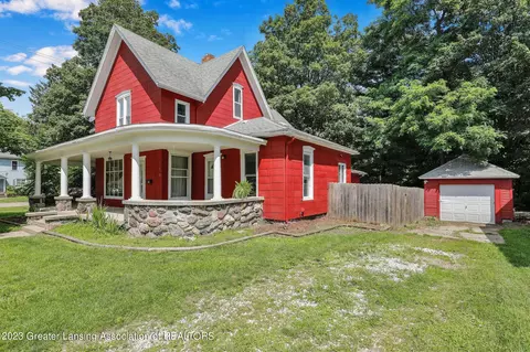 120 W Stoddard St, Charlotte, MI 48813