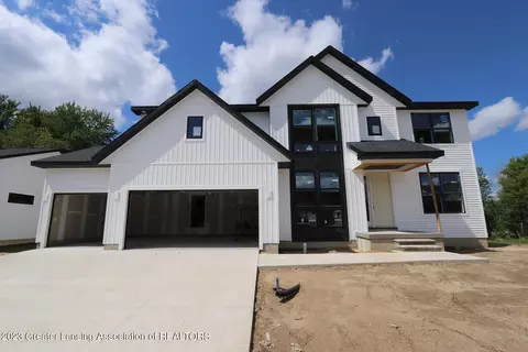 632 Magenta Ct, Haslett, MI 48840