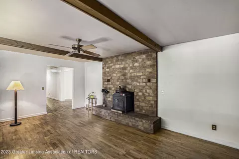 13555 S Wright Rd, Eagle, MI 48822 photo 5