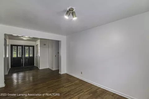 13555 S Wright Rd, Eagle, MI 48822 photo 7