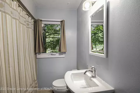13555 S Wright Rd, Eagle, MI 48822 photo 14