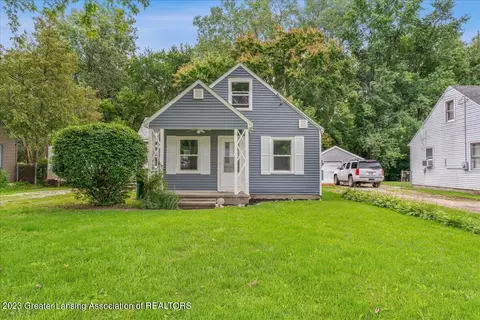 6325 Coulson Ct, Lansing, MI 48911
