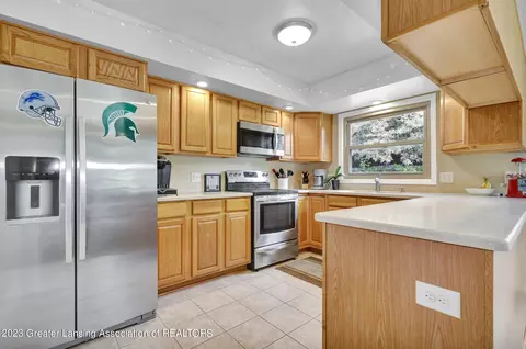 13165 Old Hickory Trl, Dewitt, MI 48820 photo 10