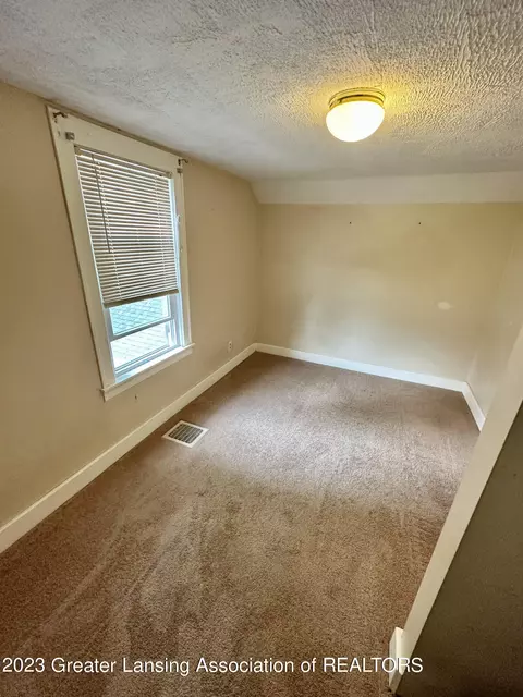 13621 Webster Rd, Bath, MI 48808 photo 22
