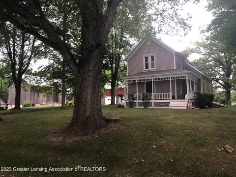 7908 E Parker Rd, Laingsburg, MI 48848