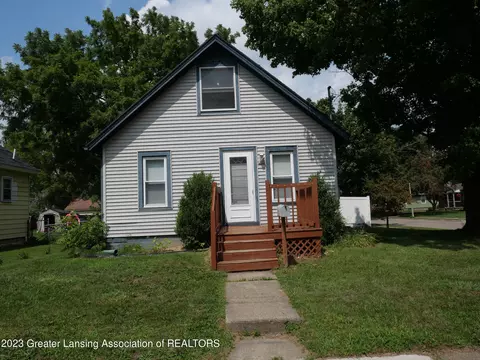 1021 Tisdale Ave, Lansing, MI 48910