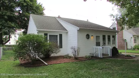 2309 Devonshire Ave, Lansing, MI 48910