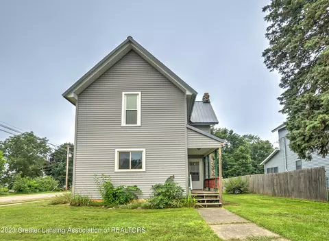 218 S Shiawassee St, Bancroft, MI 48414