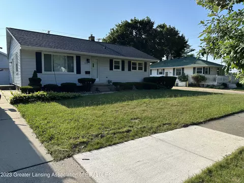5015 Devonshire Ave, Lansing, MI 48910 photo 4