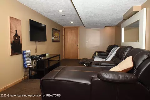 5550 Marsh Rd, Haslett, MI 48840 photo 16