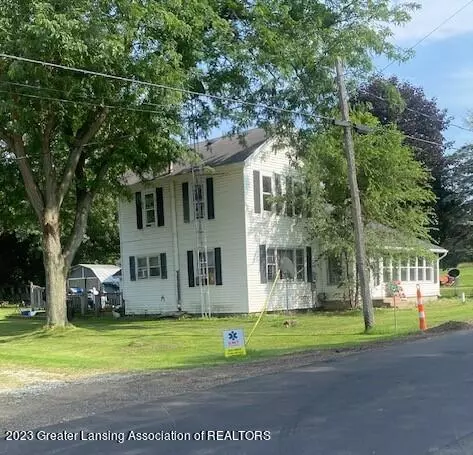 7902 N Welling Rd, Eureka, MI 48833 photo 2
