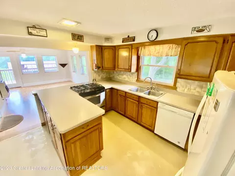 2511 E Montgomery Rd, Frontier, MI 49239 photo 15
