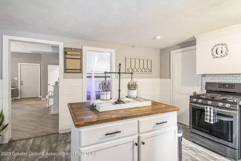 204 E Baldwin St, Saint Johns, MI 48879 photo 18