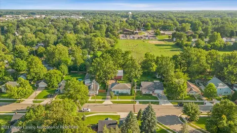 306 E Kent St, Grand Ledge, MI 48837 photo 35